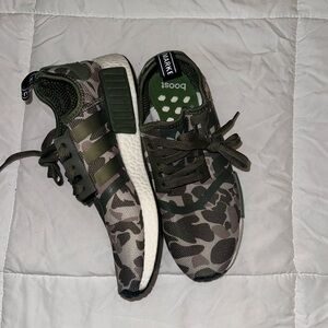 Adidas boost Camo